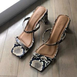 NEW BY FAR Tanya Snake Print Leather Sandals 38 size 8